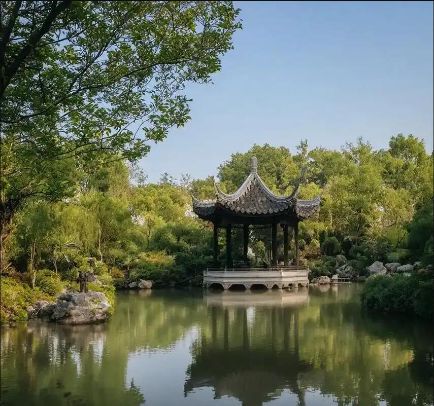 岳阳云溪访烟餐饮有限公司